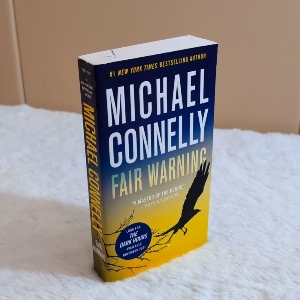💵2/$10Bundle and Save💵 Grande Central| Fair Warning by Michael Connelly